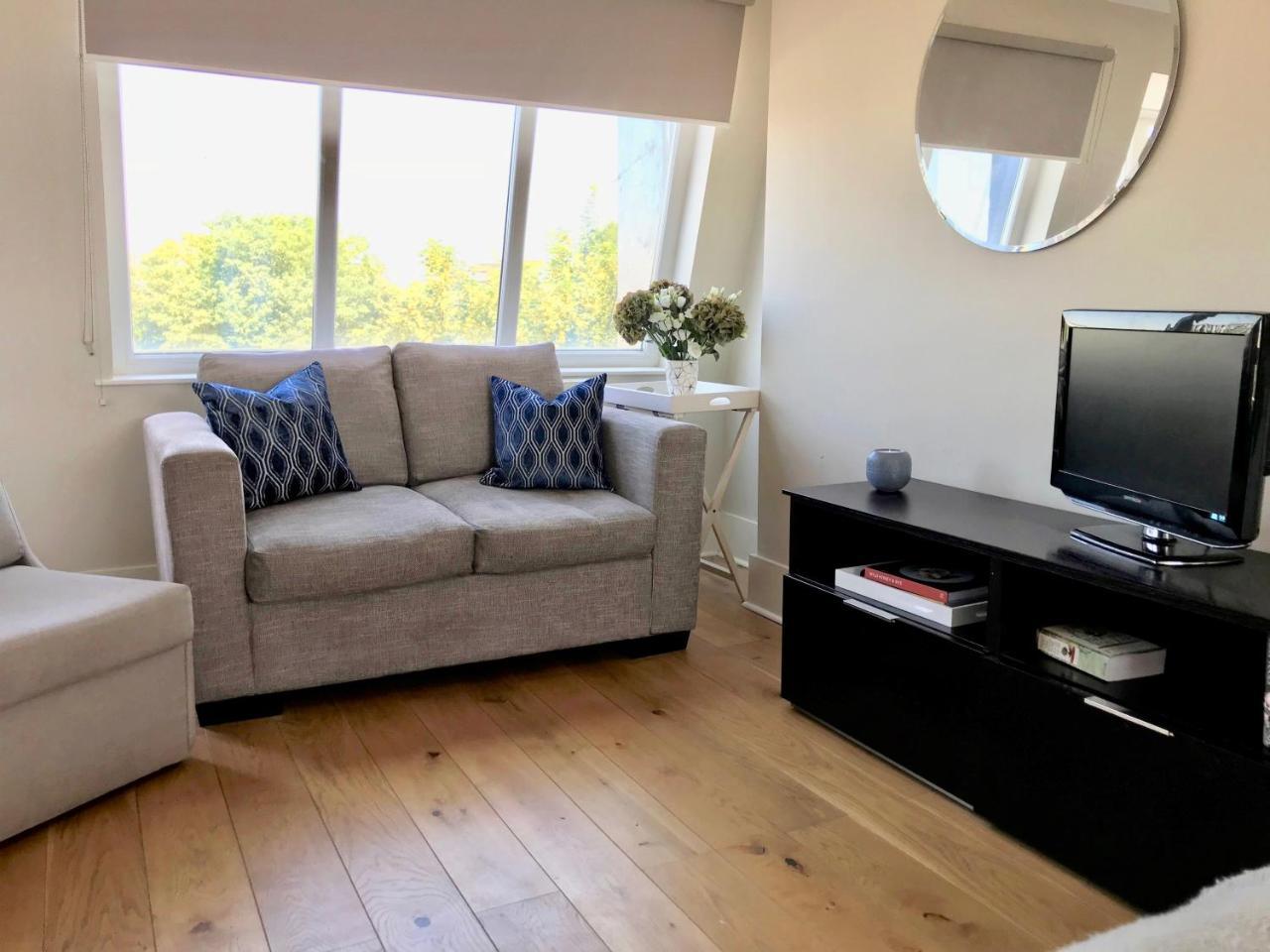 Loft Studio 1 Min To Station Zone 2 * Londra